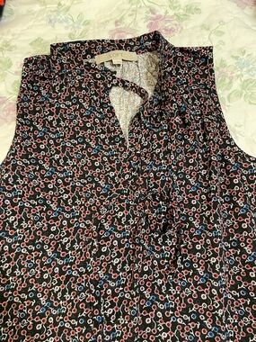 LOFT Blouse size Small NWOT! Retail $70
